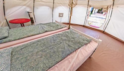 Tent