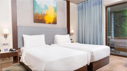 Executive Room with 15% discount on Food & soft beverages and Laundry
