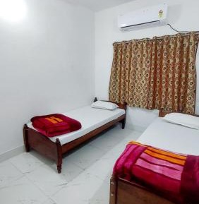 Deluxe Double or Twin Room with Garden View