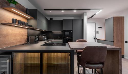 One-Bedroom Deluxe Apartment