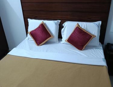 Budget Single Room