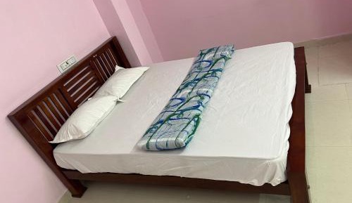 Double Room with Balcony (2 Adults + 1 Child)