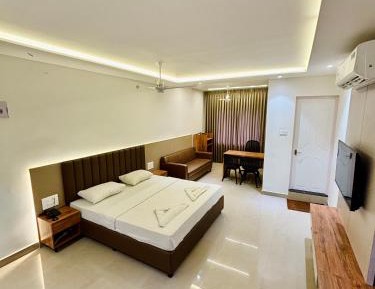 Superior King Room