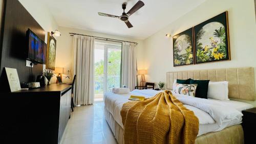Standard King Room
