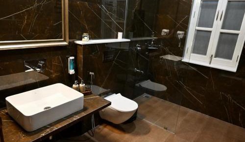 Double Room with Pool View