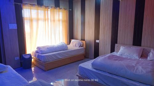 Quadruple Room with Mountain View
