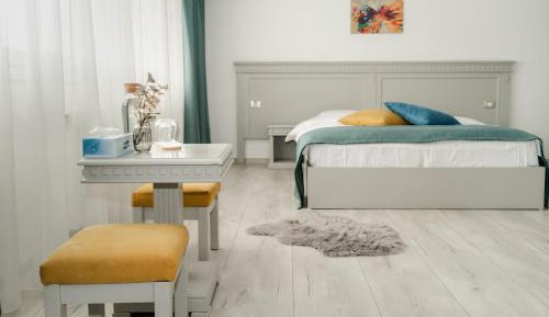 Large Double Room