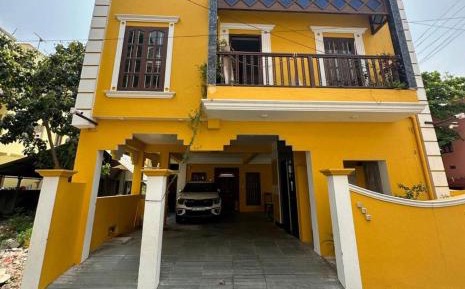 Two-Bedroom Deluxe Apartment with Balcony