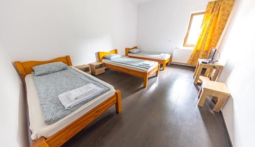 Triple Room with Shared Bathroom
