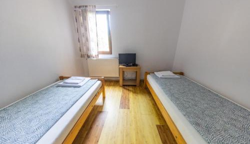 Twin Room with Shared Bathroom