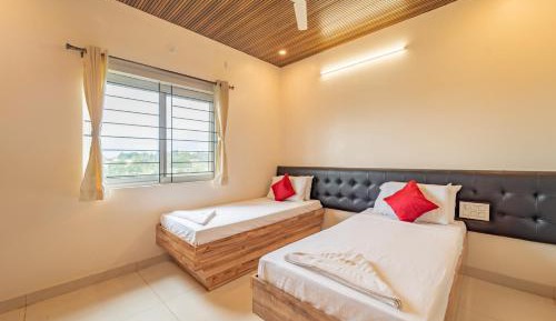 Superior Double or Twin Room with Terrace