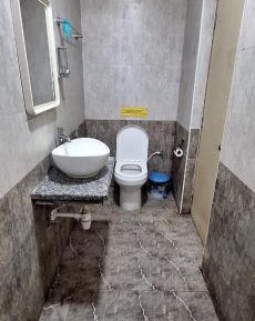 Deluxe Double Room (2 Adults + 1 Child)