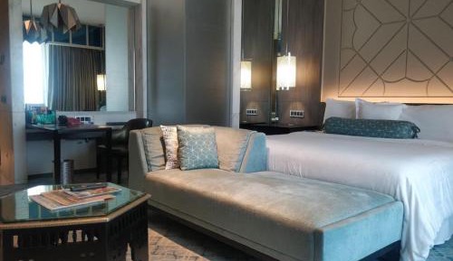 Run Of The House, Guest room
