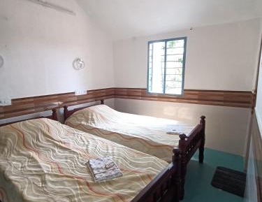 Standard Twin Room with Sea View