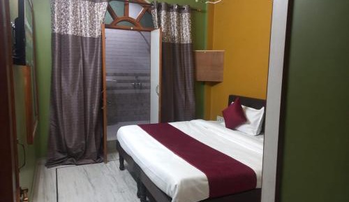 Double Room with Private Bathroom