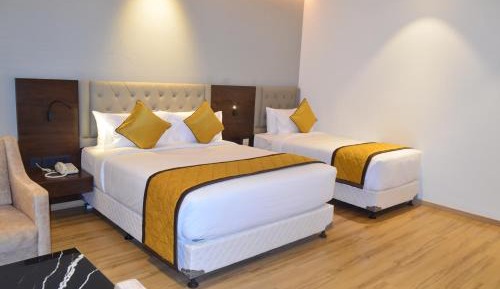 Premium Triple Room