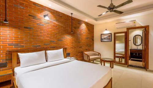 Superior King Room