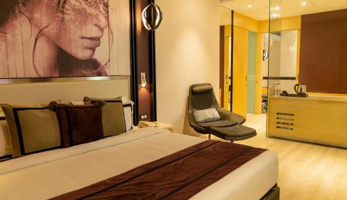 King Suite with Balcony