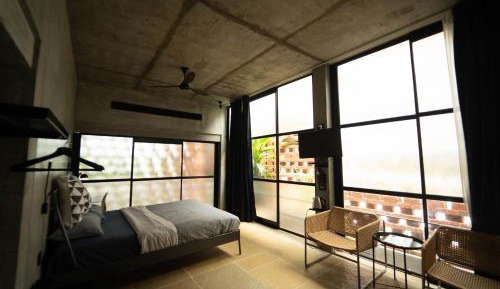 Suite with Garden View