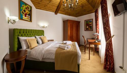 Small Double Room