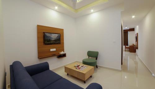 Suite with Mountain View