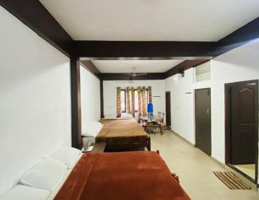 Mixed Dormitory Room