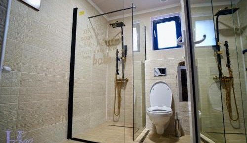 Double Room with Pool View