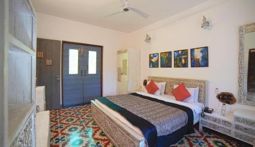 Villa Room