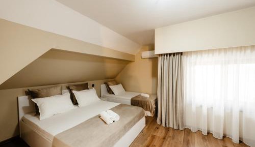 Triple Room with Garden View