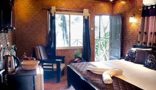 Double Room with Pool View