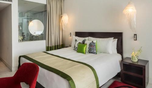 Luxury Queen Room with 10% discount on Airport Transfers and Spa service