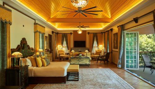 Grand Grove View Suite with Evening tea, coffee, and snacks,Complimentary in-house Wellness doctor consultation,Guided in-house activities- Twitchers Trek, Wilderness Walk, Feed the Fish, Organic farming and Animal husbandry Tour and 30-minute Guided Yoga