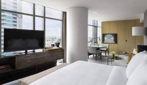 Club Room