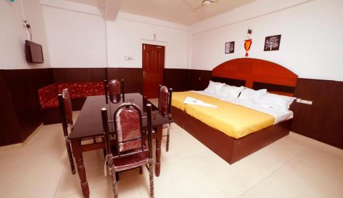 Deluxe Suite