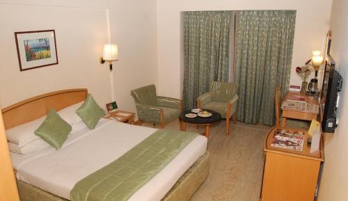 Standard Double Room (10% off on Two-way Airport Transfer + Early Check-In upto 3 hours (subject to availability) + Free Late check-out, Subject to Availability)
