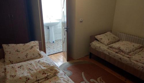 Twin Room with Private Bathroom
