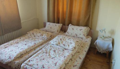 Twin Room with Shared Bathroom