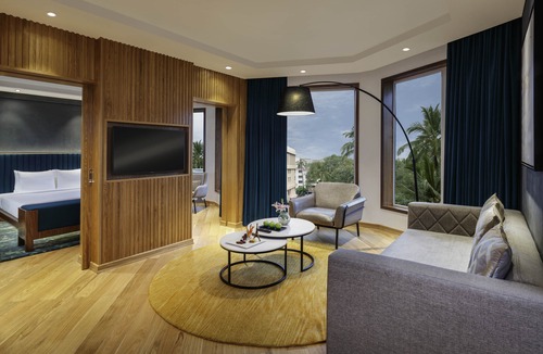 Juhu Hotel | Novotel Mumbai Juhu Beach