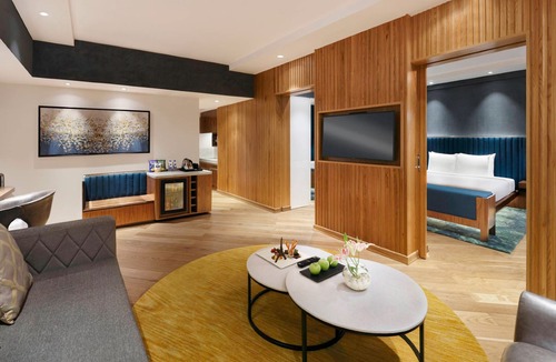 Juhu Hotel | Novotel Mumbai Juhu Beach