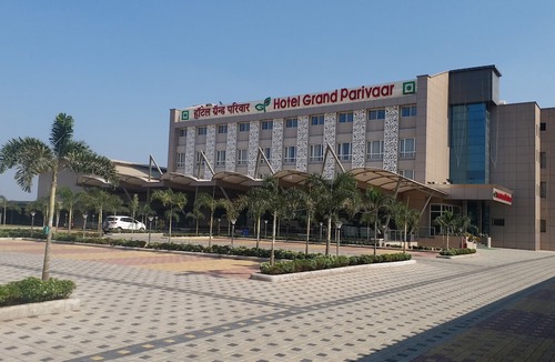 Igatpuri Hotel | Hotel Grand Parivaar