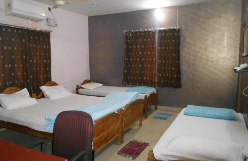 Bhubaneshwar Hotel | WeKare Guest House