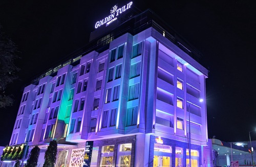 Panch Batti Hotel | Golden Tulip Essential Jaipur