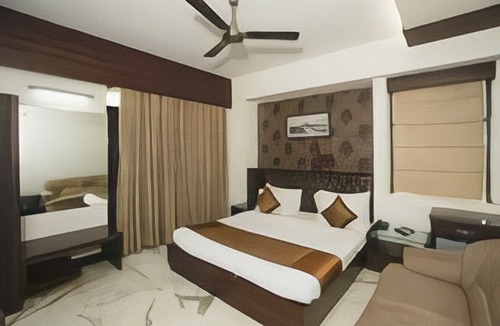 New Delhi Hotel | Hotel Aman Palace
