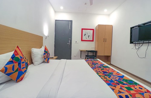 Sector 39 Hotel | Fabhotel Destiny Inn