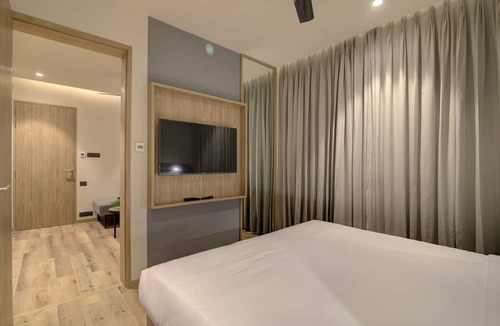 Tonk Road Hotel | 7 Apple Hotel Pratap Nagar - Jaipur