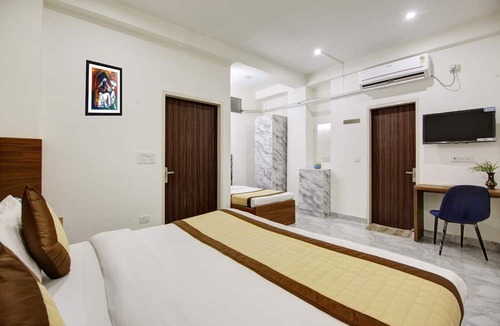 Paharganj Hotel | Hotel S B Inn Paharganj
