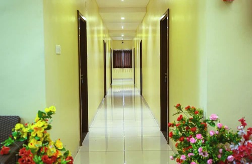 Omkareshwar Hotel | THE SHRINE HOTEL