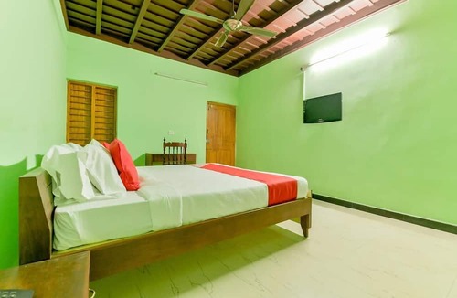 Alappuzha Resort | Traditional Beach Resort stay,Alappuzha