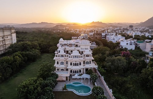 Shavri Colony Hotel | Sterling Jaisinghgarh Udaipur