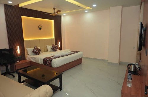 Padrauna Hotel | Hotel Elite Suites